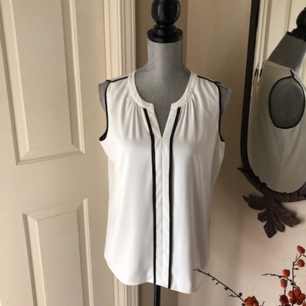 NWT Calvin Klein Sleeveless Top, Med